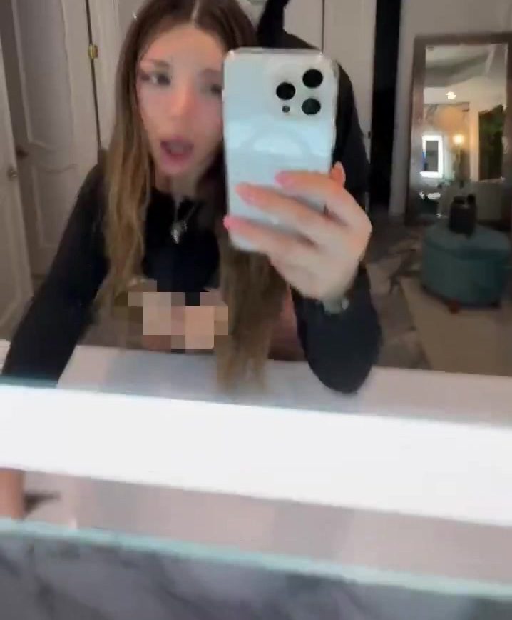 Katiana Kay Fucking From Behind – OnlyFans Leaks