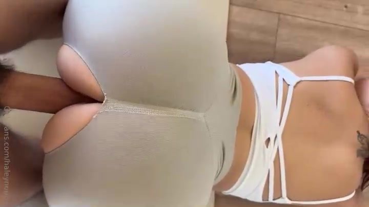 Hazey Haley OnlyFans Leaked – Doggy Style So Hot