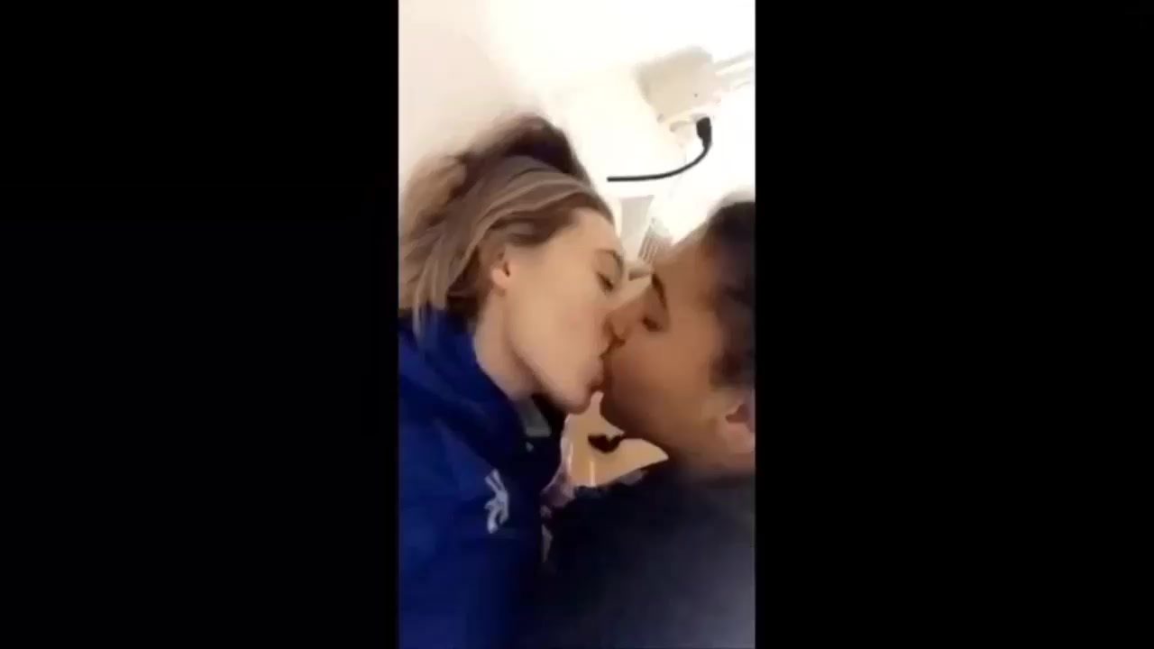 Paige Bueckers Archives - Star X Video