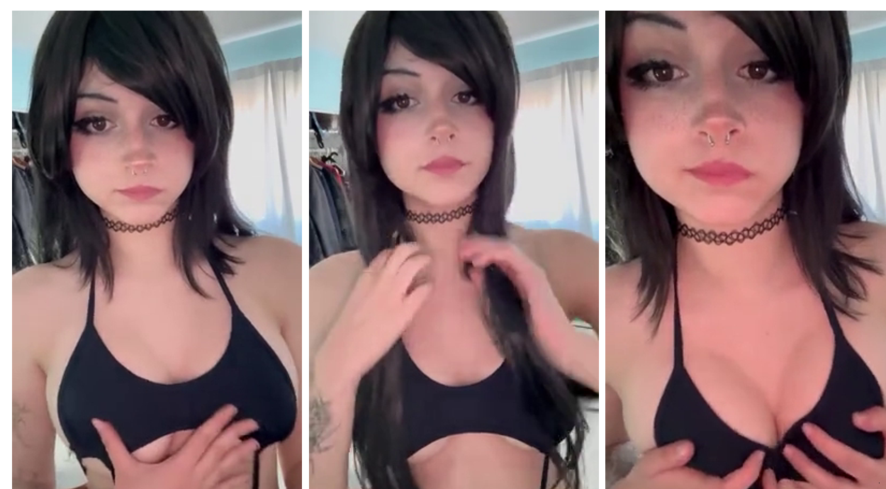 Julzzess Tits Teasing OnlyFans Video