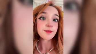 Fesch6 Popular Tiktok Model Bounce Her Big Nipples Onlyfans Video
