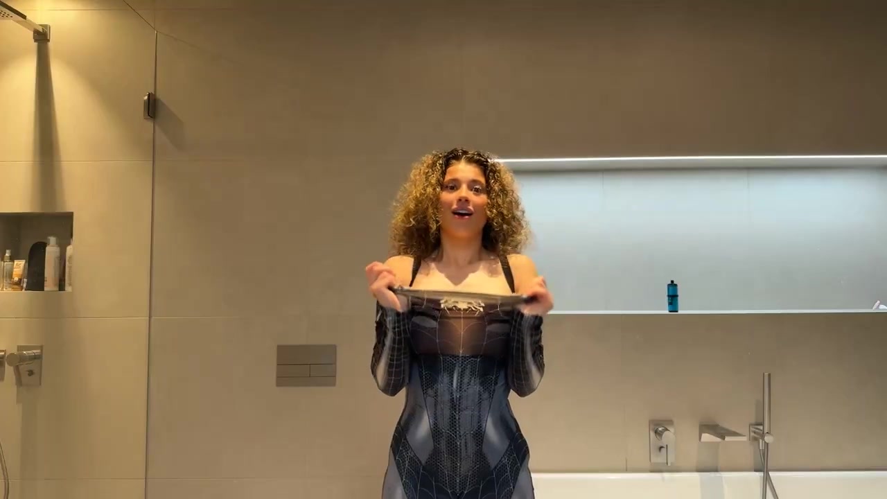 Yololary @Yoloschnitzelx Spiderman Original Video – Hot